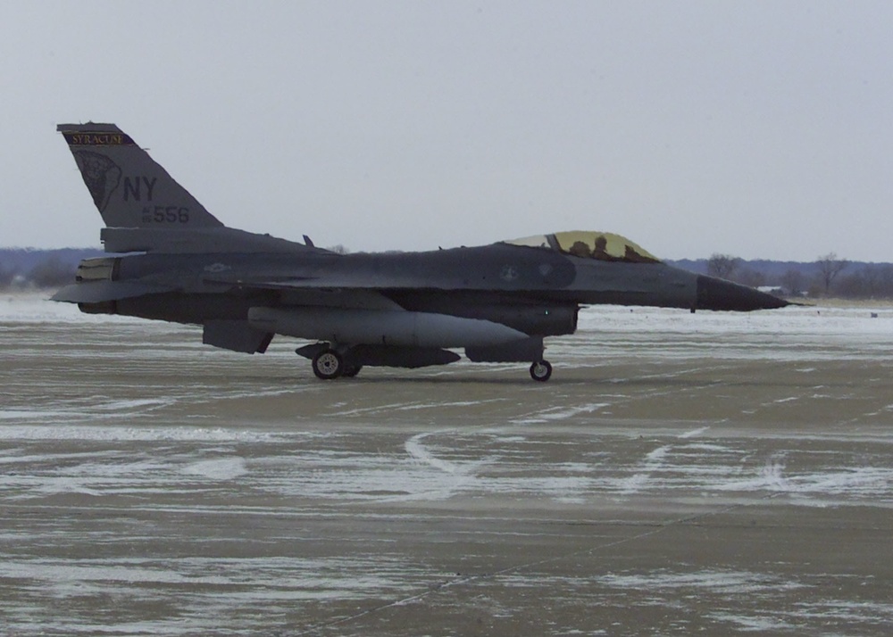 Last Iowa F-16