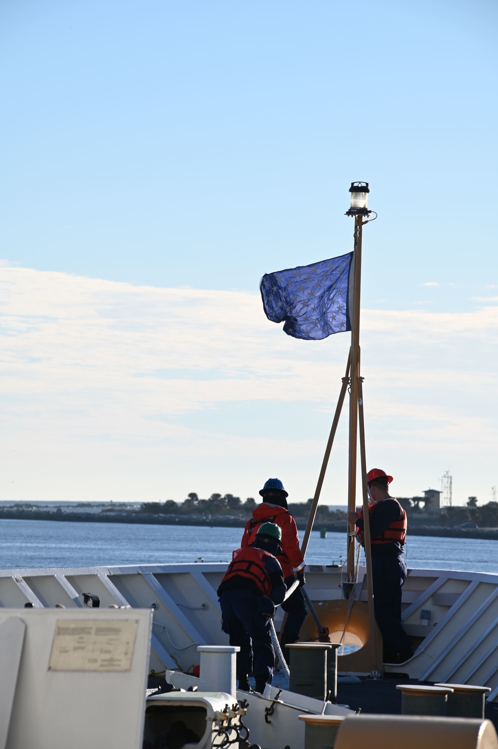 USCGC Stone's crew conducts mooring evolutions