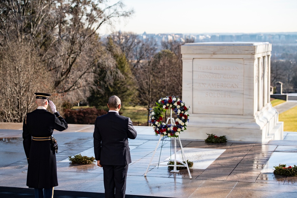 British Foreign Secretary James Cleverly Participates in a Public Wreath-Laying Ceremony at the Tomb of the Unknown Soldier