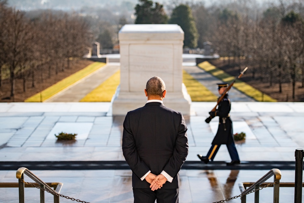 British Foreign Secretary James Cleverly Participates in a Public Wreath-Laying Ceremony at the Tomb of the Unknown Soldier