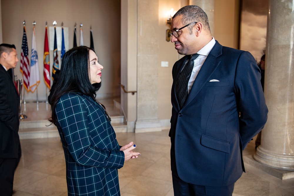 British Foreign Secretary James Cleverly Participates in a Public Wreath-Laying Ceremony at the Tomb of the Unknown Soldier