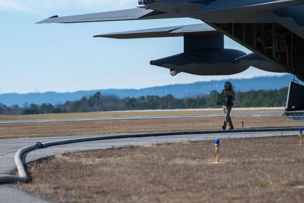 1 SOW conducts FARP exercise, increases ACE readiness