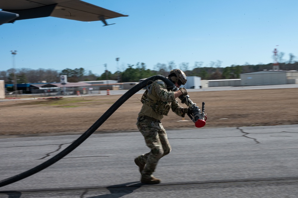 1 SOW conducts FARP exercise, increases ACE readiness