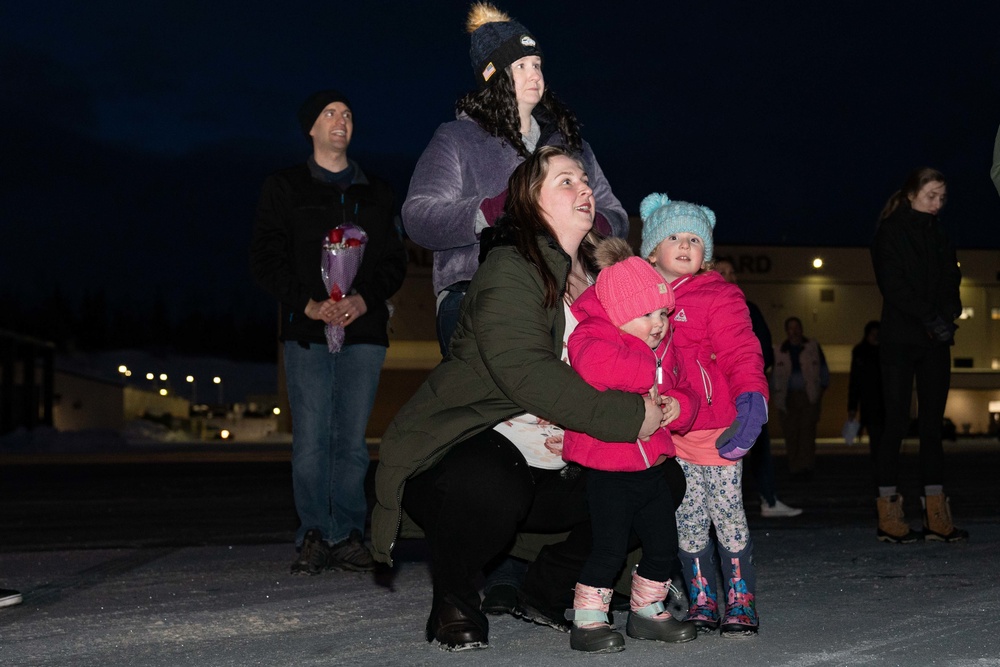 176th Wing Airmen welcomed home