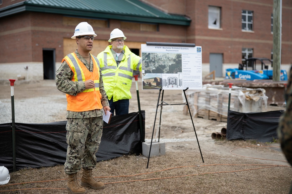 Brig. Gen. Niebel tours MCAS New River