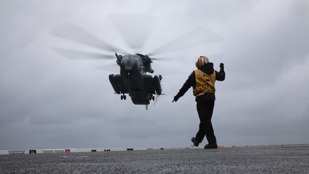 U.S. Marines and Sailors Conduct Flight Ops Aboard USS John P. Murtha