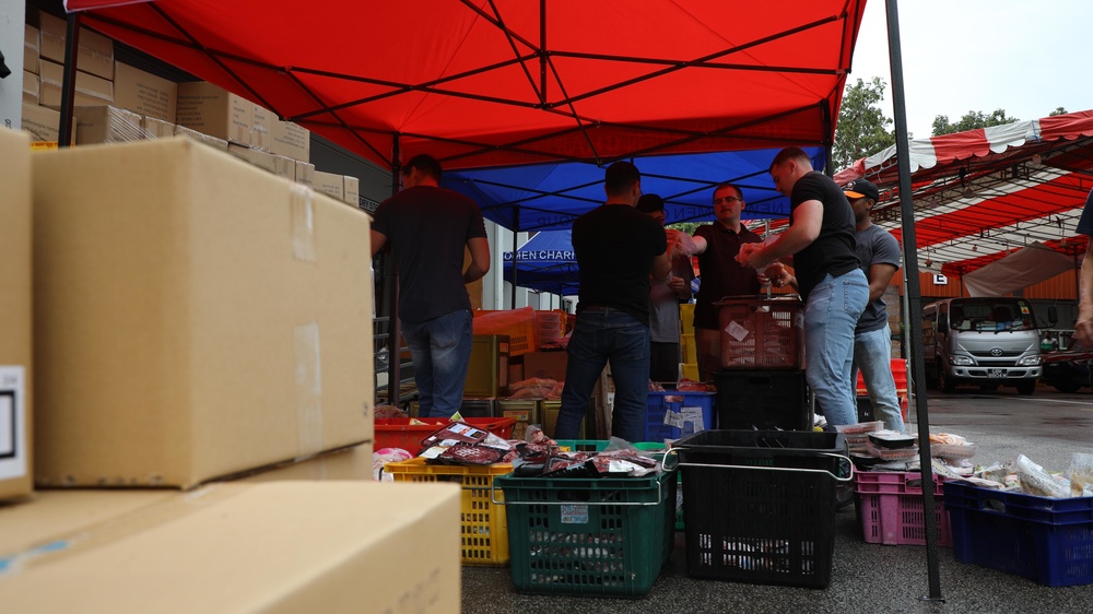 U.S. Marines And Sailors Connect with the Singaporian Community