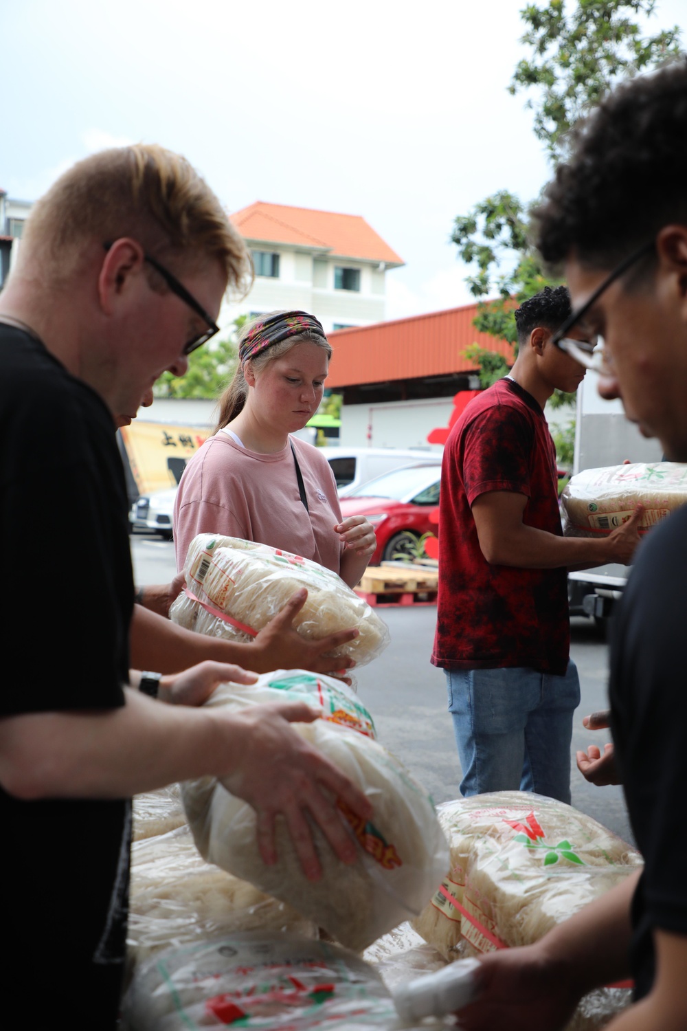 U.S. Marines And Sailors Connect with the Singaporian Community