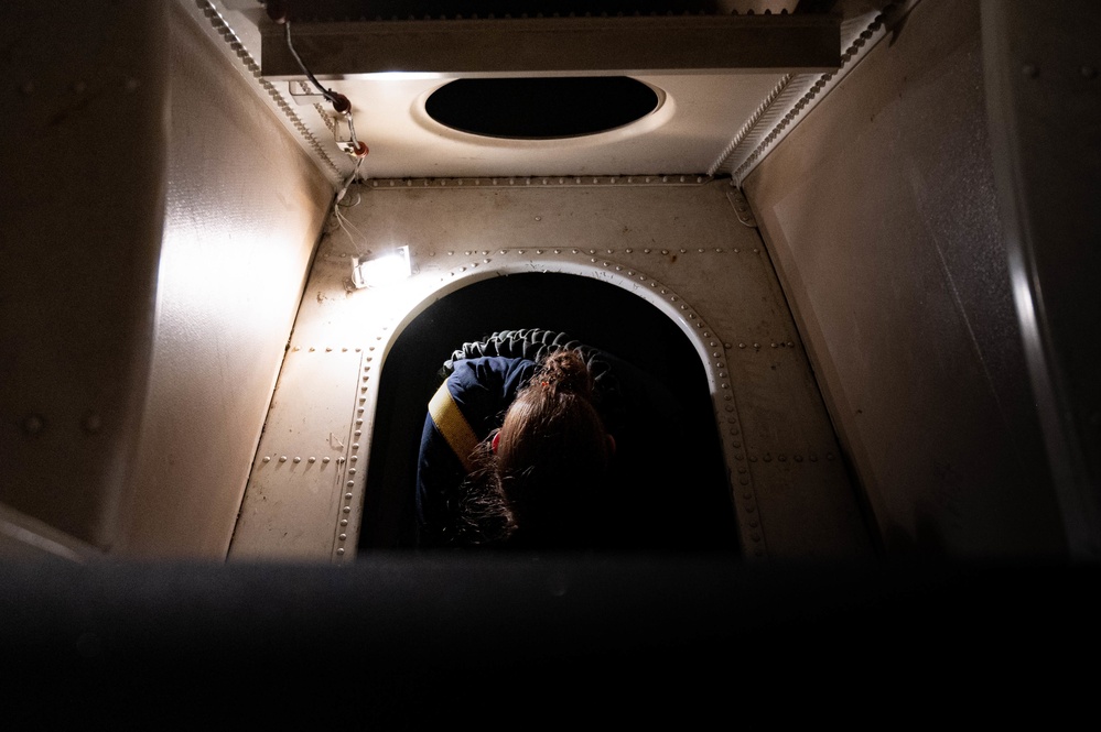 A little TLC during HSC; 911th maintainers perform Home Station Checks