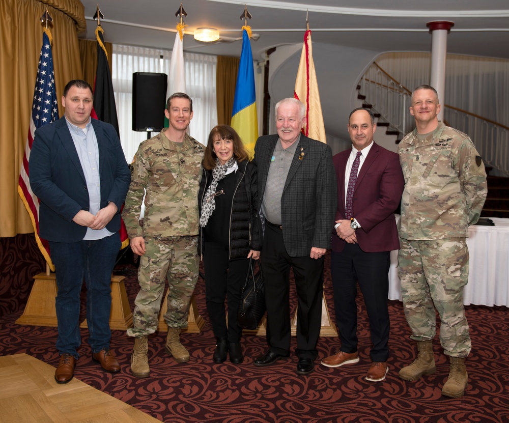 Garrison conducts quarterly Recognition Ceremony
