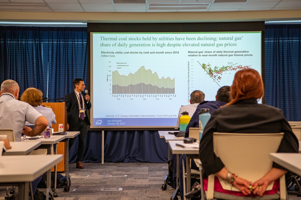 Coast Guard holds 6th annual liquefied gas forum in Houston, Texas