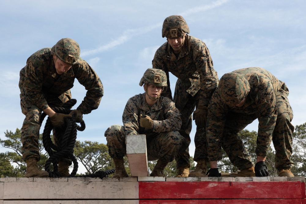 U.S. Marines Participate in a Leadership Course during a Littoral Engineer Reconnaissance Team Screening