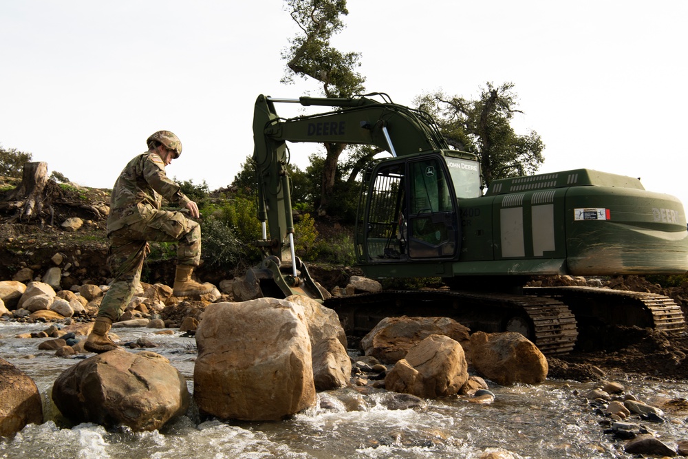 649th Engineer Company reroutes water flow in Montecito