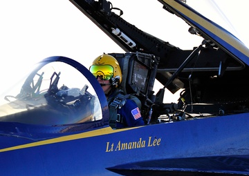 Blue AngelS Conduct Winter Training at NAF El Centro