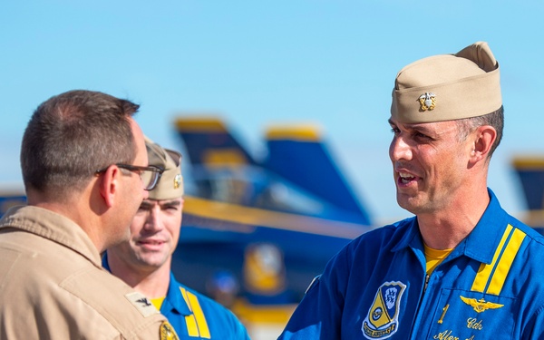 Blue Angels Arrive to El Centro for Winter Training