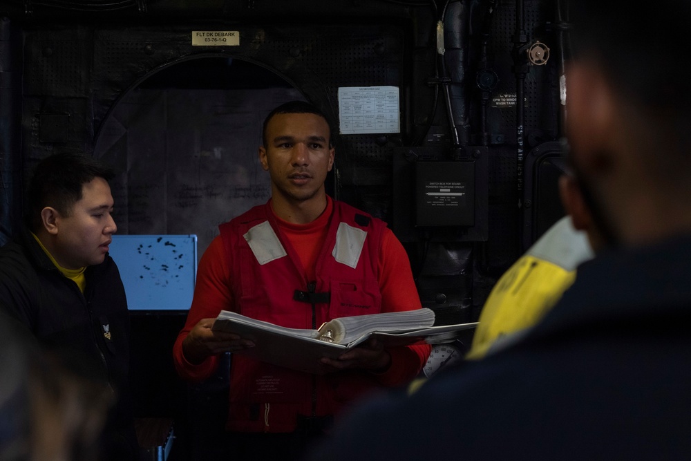 USS America (LHA 6) Conducts Flight Operations