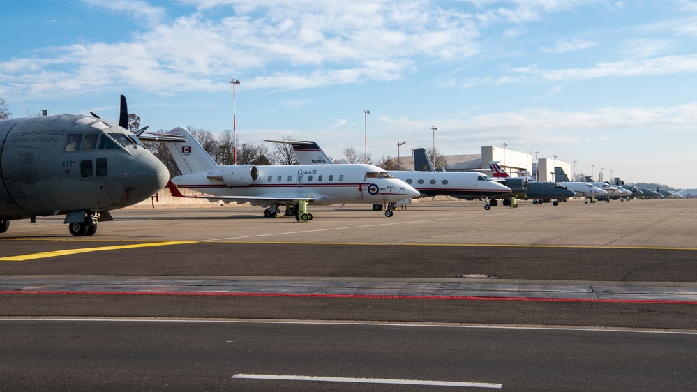 NATO leaders arrive at Ramstein for UDCG