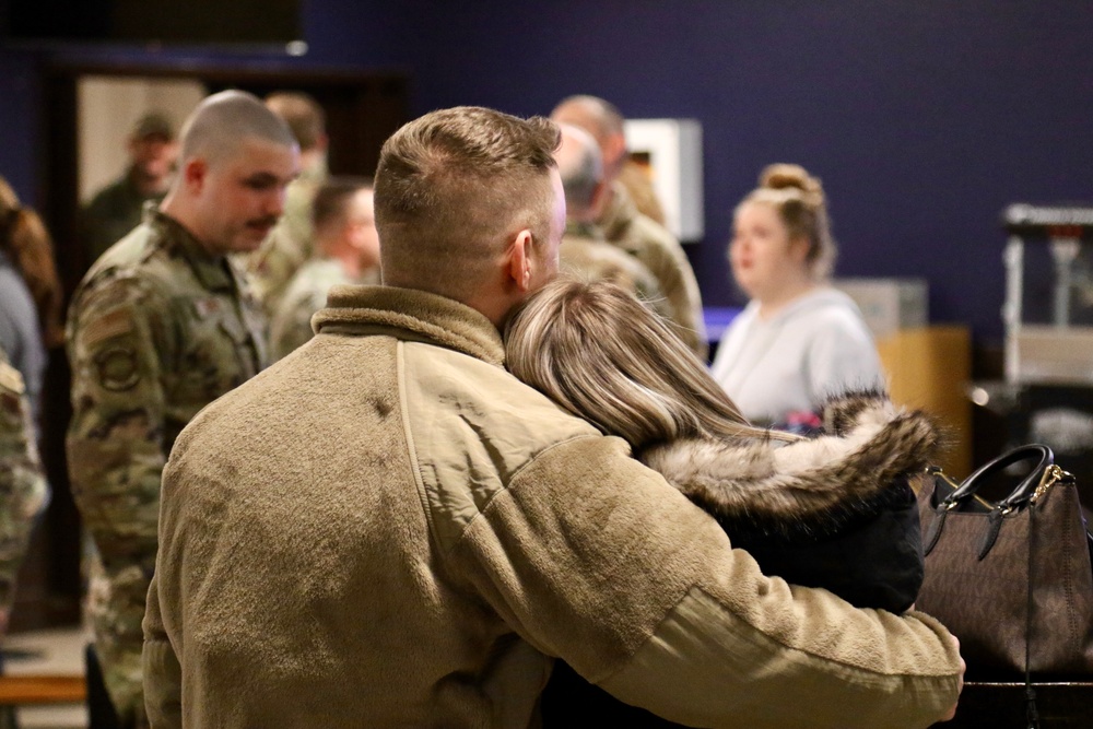 211th EIS Airmen leave home for deployment