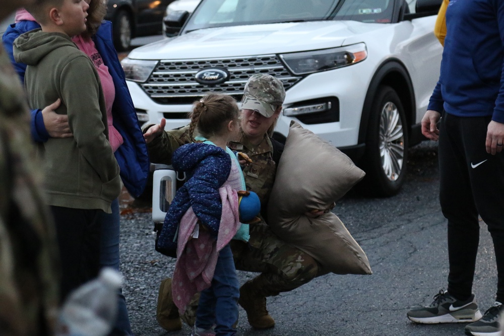 211th EIS Airmen leave home for deployment