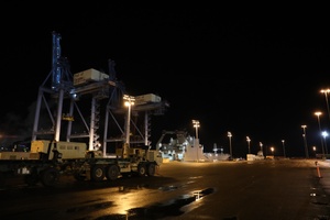 U.S. Soldiers, Romanians work together on port operations