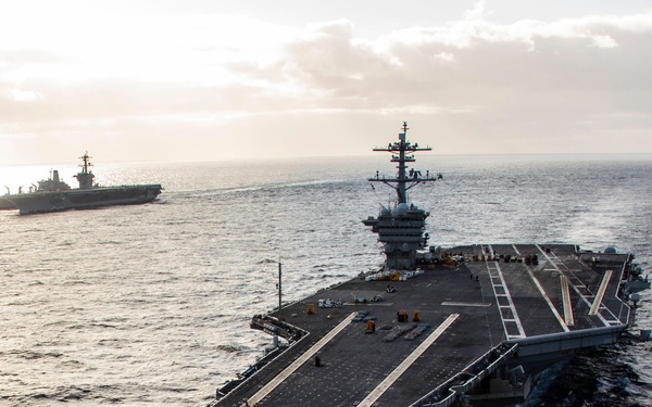 Abraham Lincoln conducts an ammunition transfer