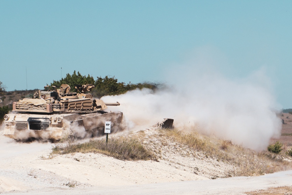 B Company 1-9 CAV Conducts Tank Gunnery