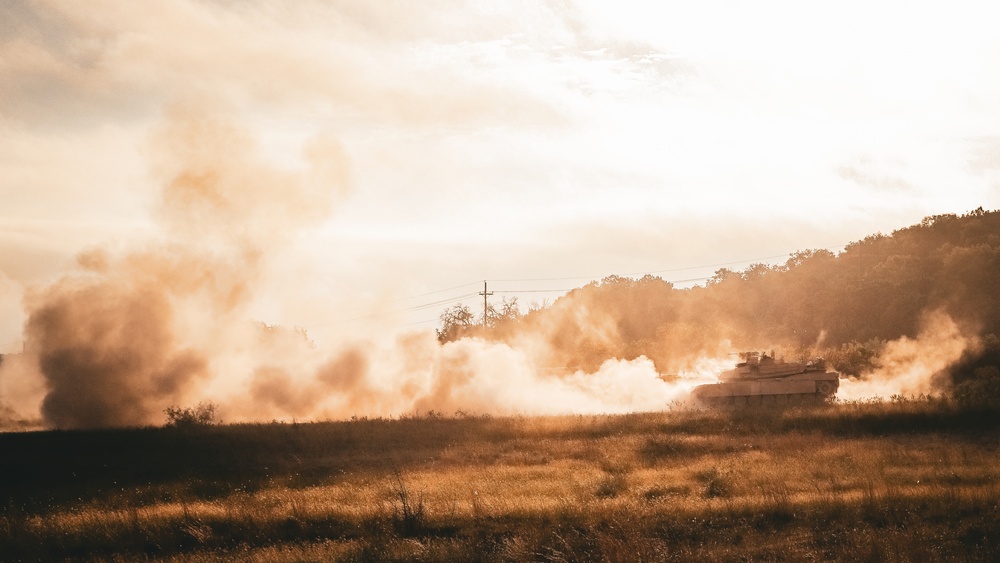 B Company 1-9 CAV Conducts Tank Gunnery