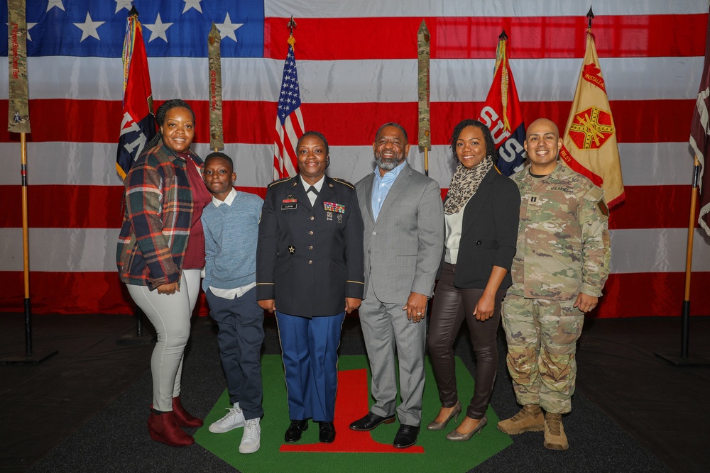 Fort Riley Hosts a Retirement Ceremony at King Field House