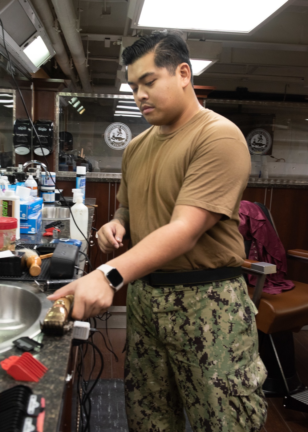 USS Theodore Roosevelt barbershop