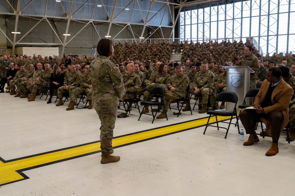 CMSAF JoAnne S. Bass visits Team Fairchild