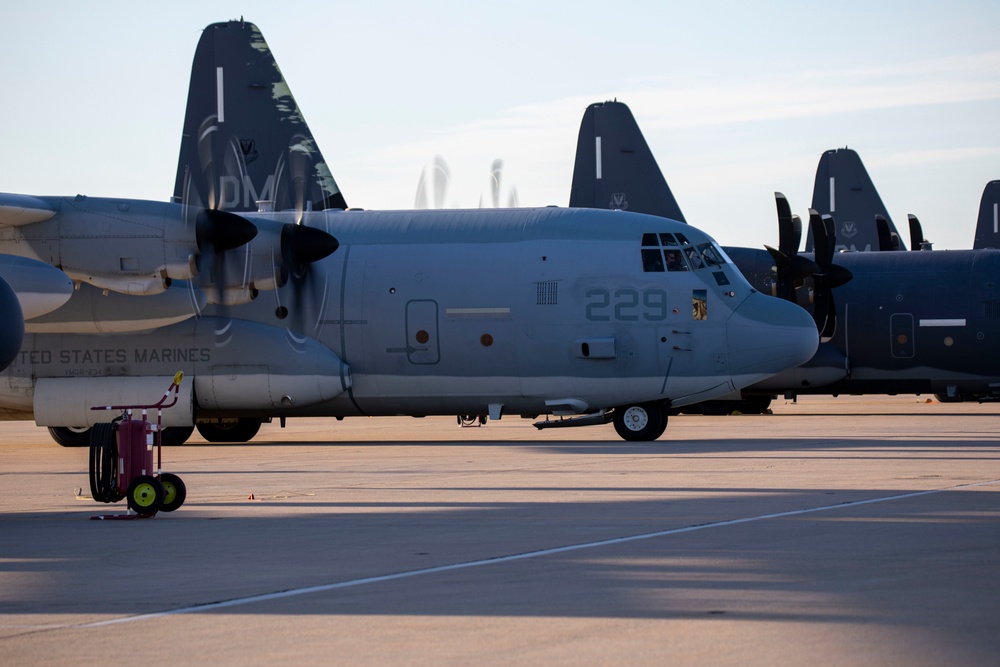 VMGR-152 Participates in a Division Flight and Aerial Refueling during Vagabond Horizon 2023