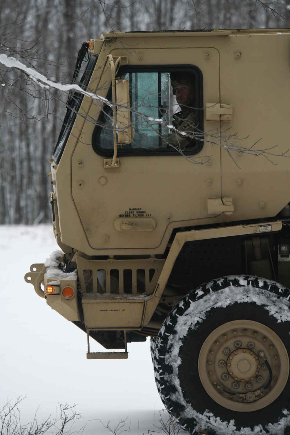 120th Field Artillery Regiment sets up M119 during Northern Strike 23-1