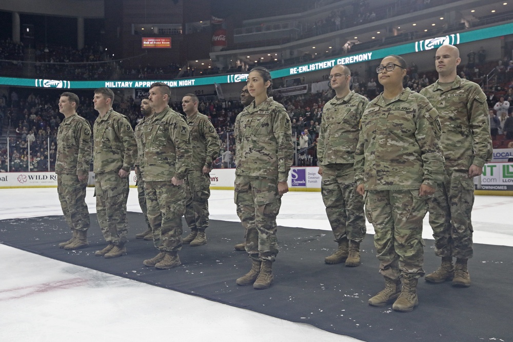 Maj. Gen. Baker reenlists Reserve Soldiers at Iowa Wild game