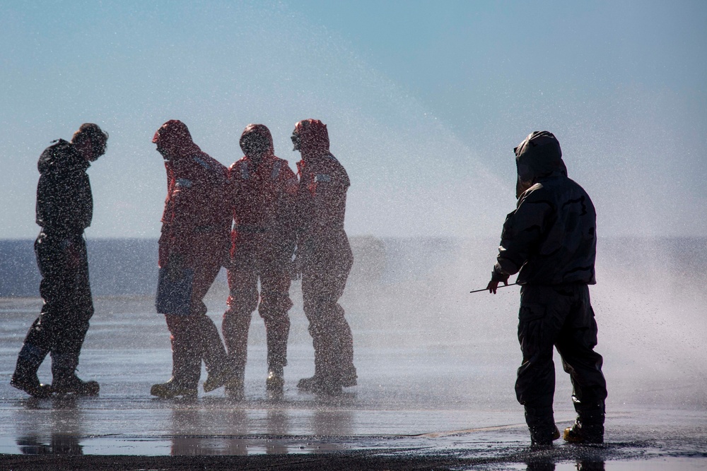 Abraham Lincoln conducts countermeasure washdown