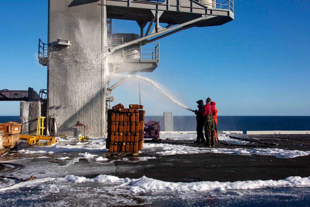 Abraham Lincoln conducts countermeasure washdown