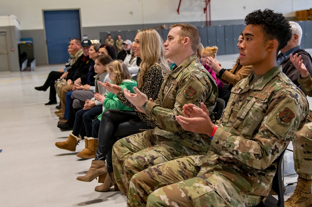 Schnack assumes command of 121st Aircraft Maintenance Squadron