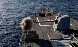 USS Rafael Peralta (DDG 115) Conducts Live-Fire Weapons Drill