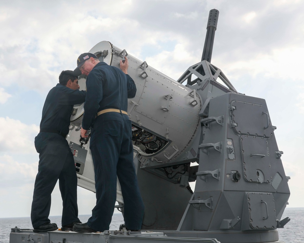 USS Chancellorsville Phalanx maintenance