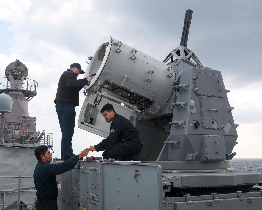 USS Chancellorsville Phalanx maintenance