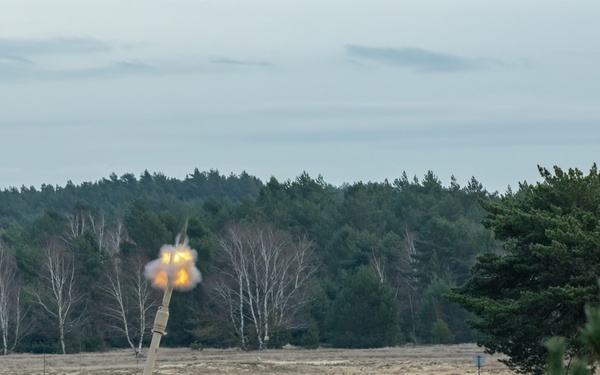 1 ID Bull Battery Blasts into the European Theater Ready to Fight