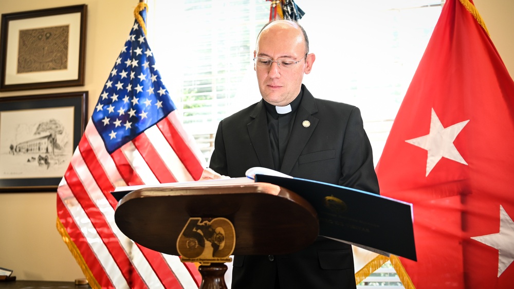 OAS Permanent observer of the Holy See Visits the IADC