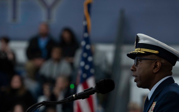 Recruit Company E-203 completes basic training