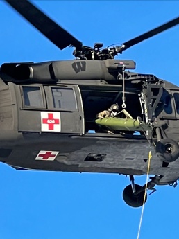 Wisconsin Guard Black Hawk crew support search and rescue training