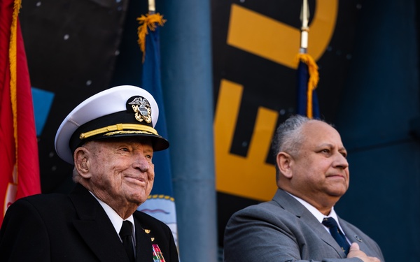 SECNAV Presents the Navy Cross to E. Royce Williams