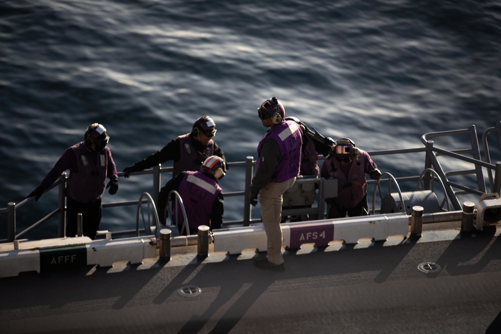 Tripoli Conducts Flight Operations with USAF 66th Rescue Squadron