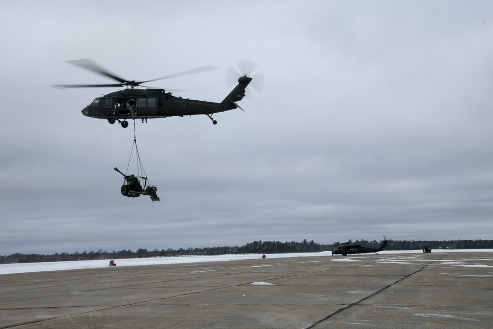 147th Aviation Regiment, 120th Field Artillery Regiment conduct sling loads