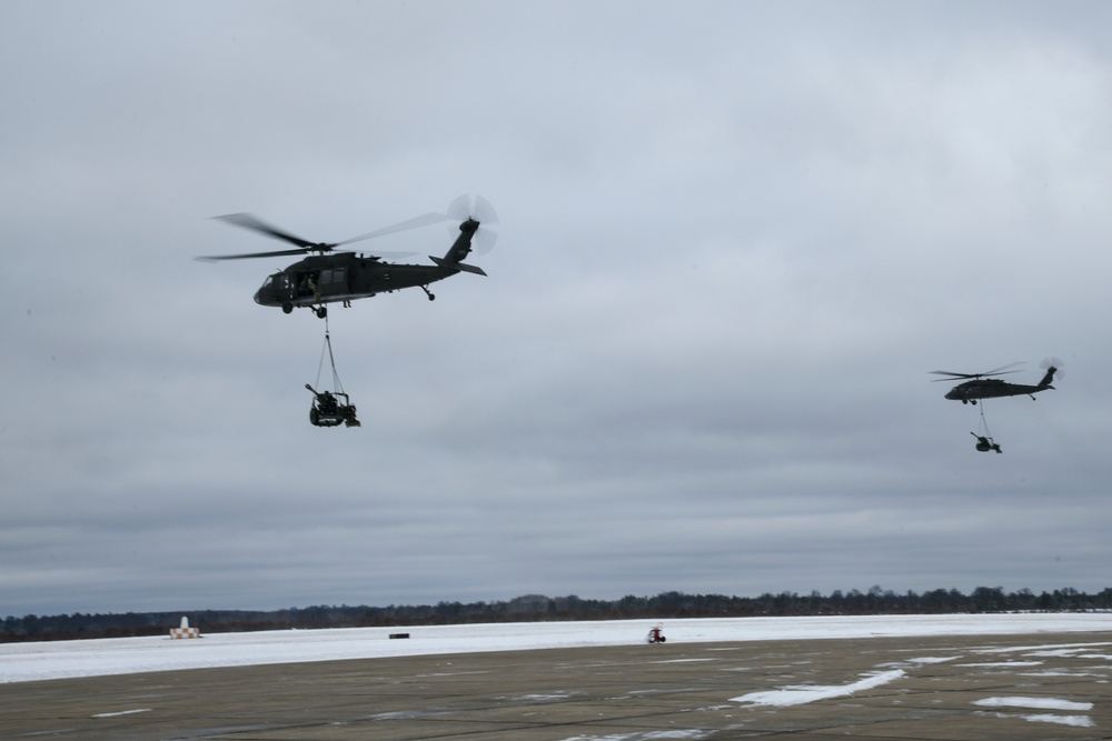 147th Aviation Regiment, 120th Field Artillery Regiment conduct sling loads