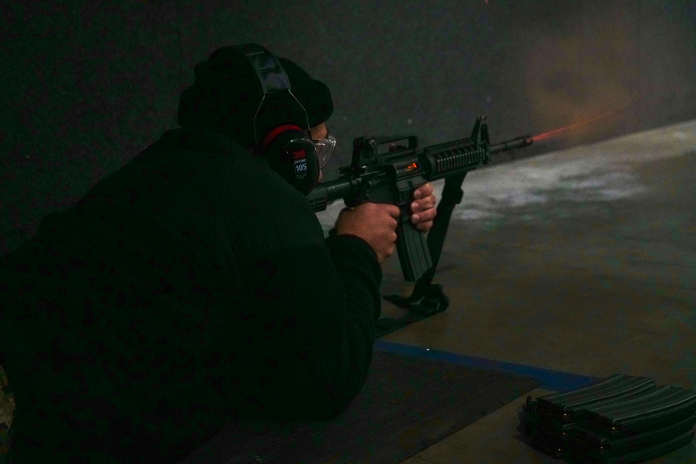 USS Essex Conducts Small Arms Qualification