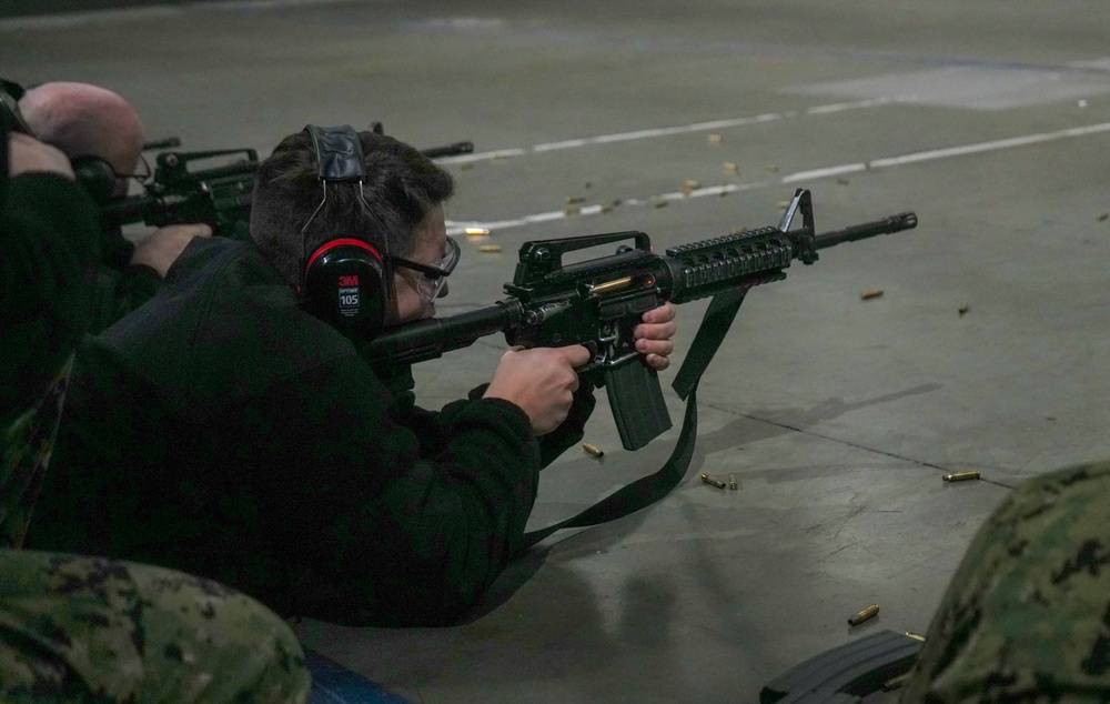 USS Essex Conducts Small Arms Qualification