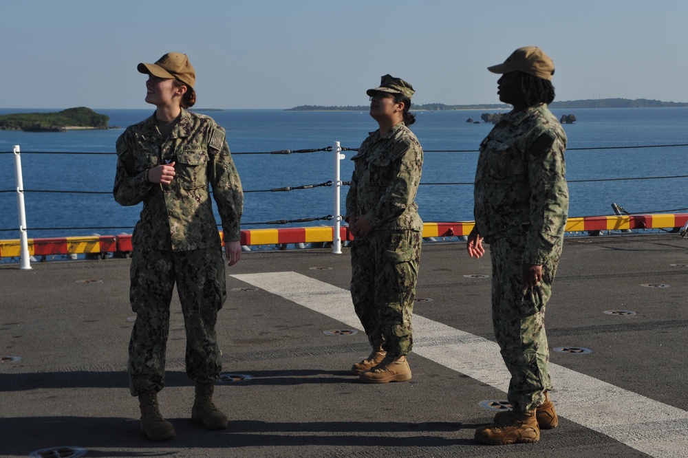 VP-10 visits USS America